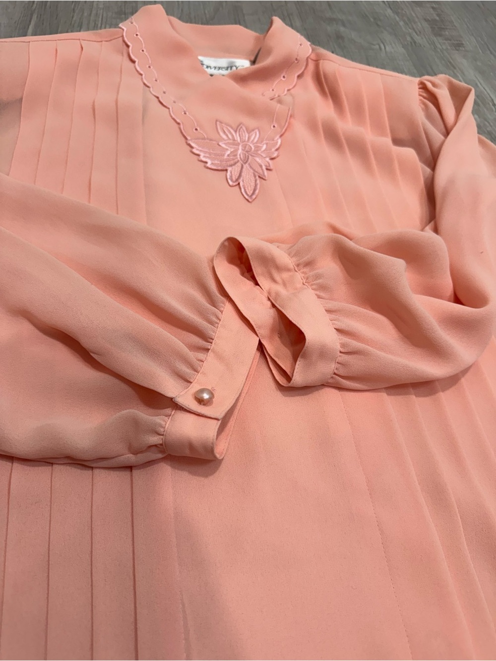 Vtg 80s Diversity Peach Salmon Blouse Pleated Embroidered Collar Sz 12 Korea - Picture 6 of 13